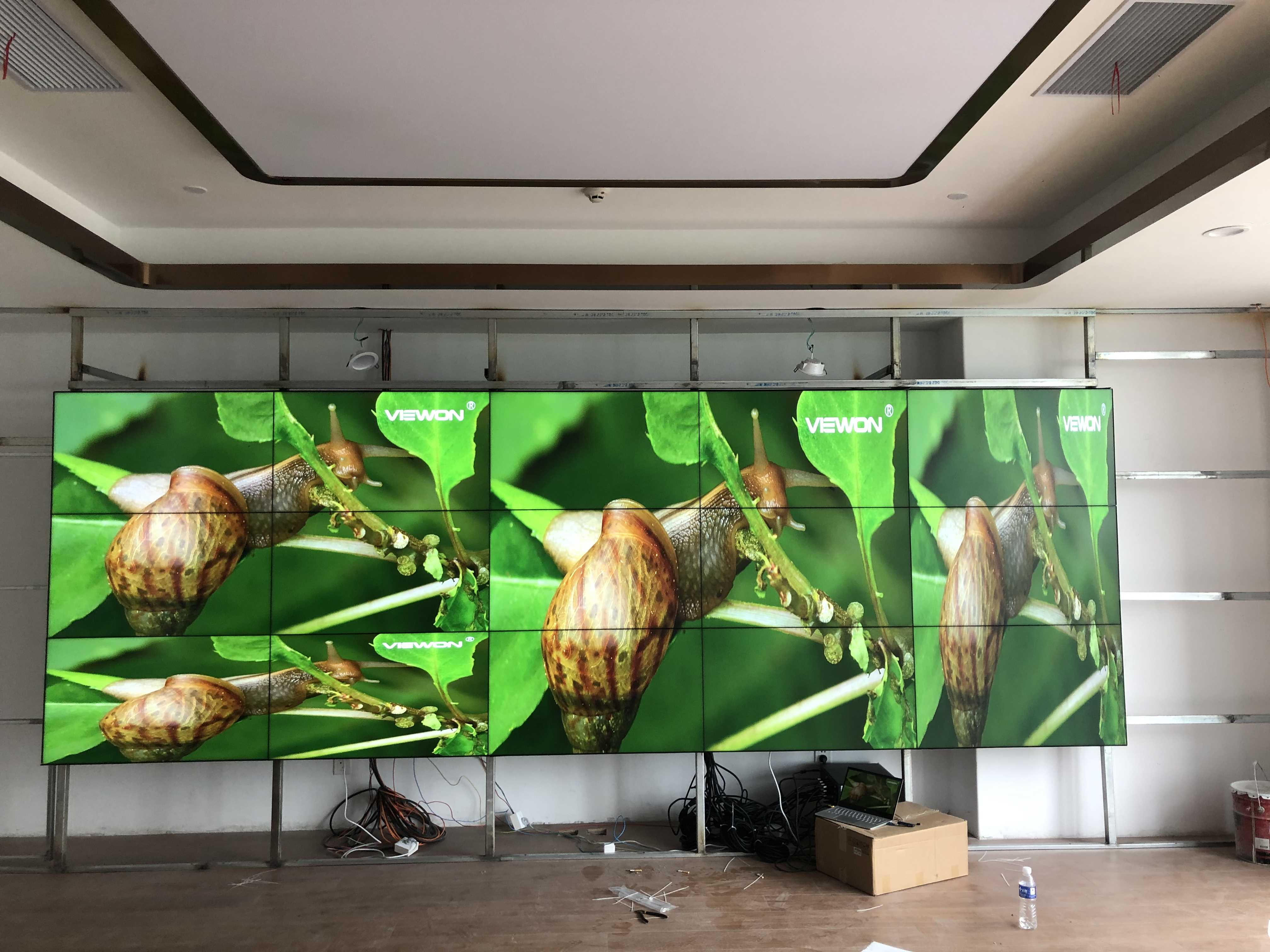 液晶拼接屏的无缝拼接原理